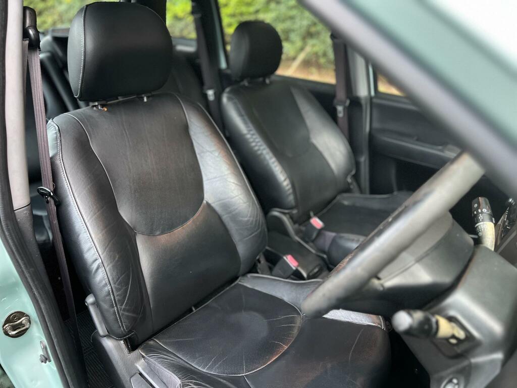 Hyundai Matrix 1.8 Cdx Euro 4 Silver #16