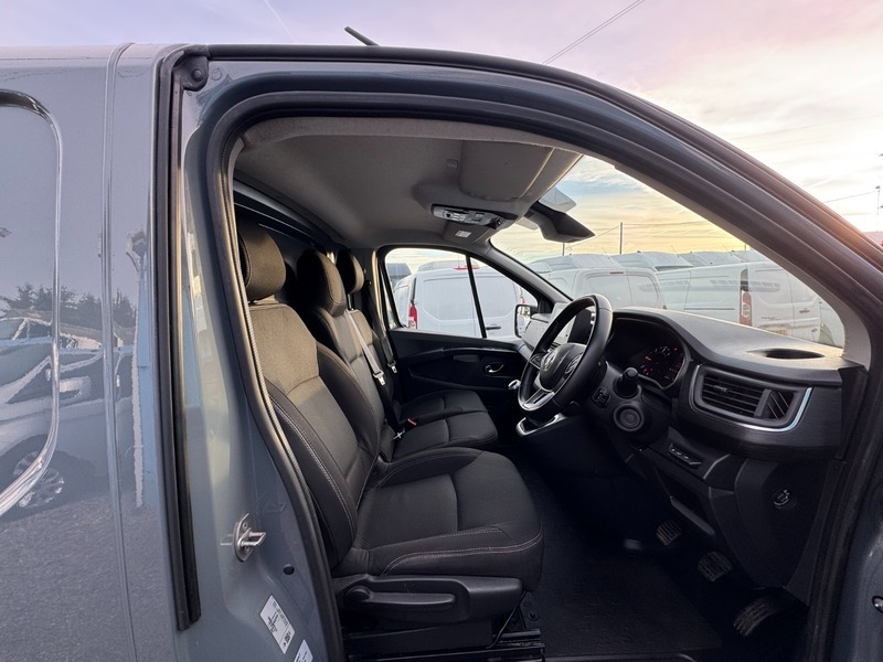 Renault Trafic Ll30 Extra Dci L2 HY24JOV Grey #6