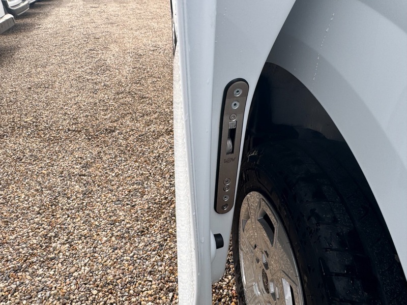 Ford Transit Custom 300 Trend L2h1 P YT74XFL White #2