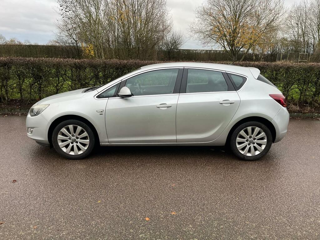 Vauxhall Astra 1.6T 16V Se Hatchback PJ10LNP Silver #2