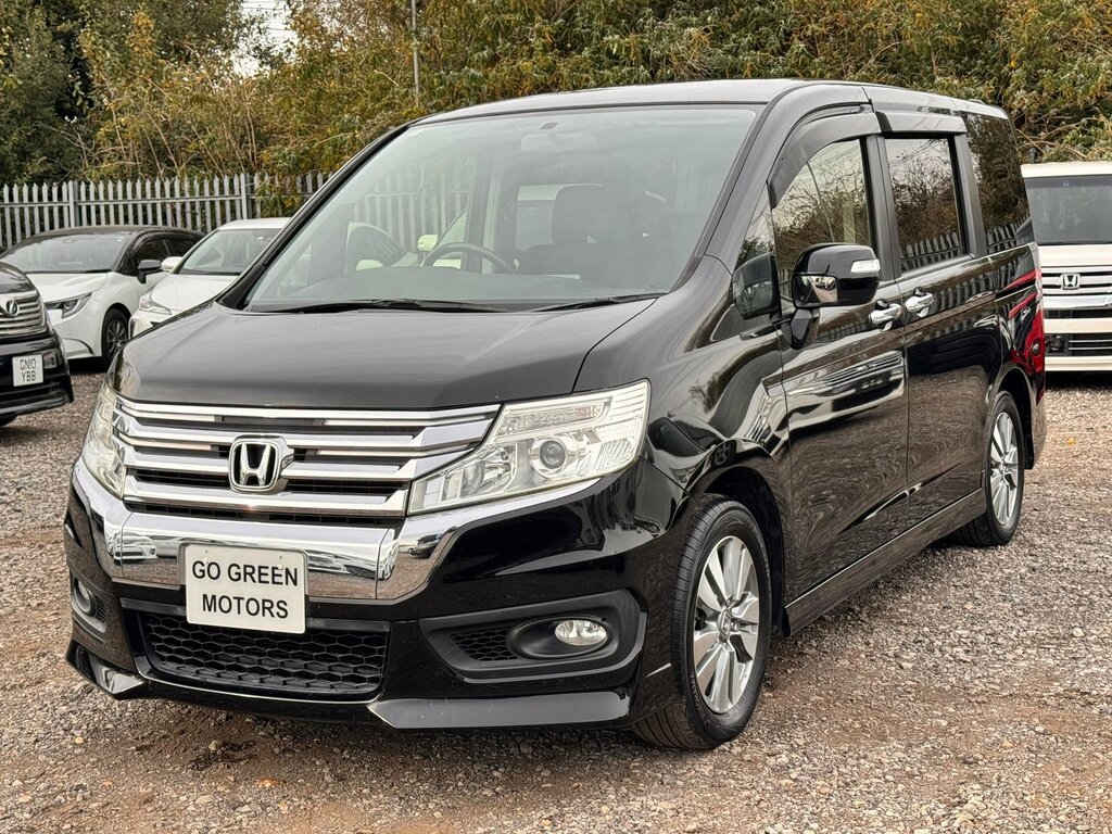Honda StepWagon Spada G Auction Grade 4 Carplay Alloys 64000 Miles Black