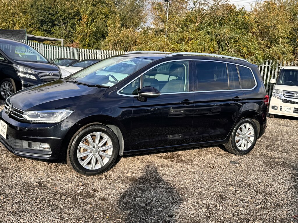 Volkswagen Touran 1.4 Tsi Highline 7 Seater 54000 M Black #4