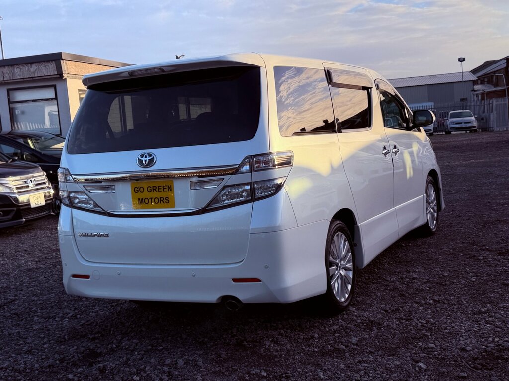 Toyota Alphard Vellfire 2.4 8 Seats Cruise Control 74000 Mil White