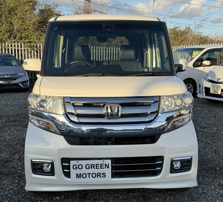 Honda N-Box Turbo G Custom Japanese Kei Car 650Cc Carplay White #2