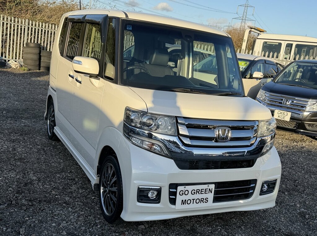Honda N-Box Turbo G Custom Japanese Kei Car 650Cc Carplay White