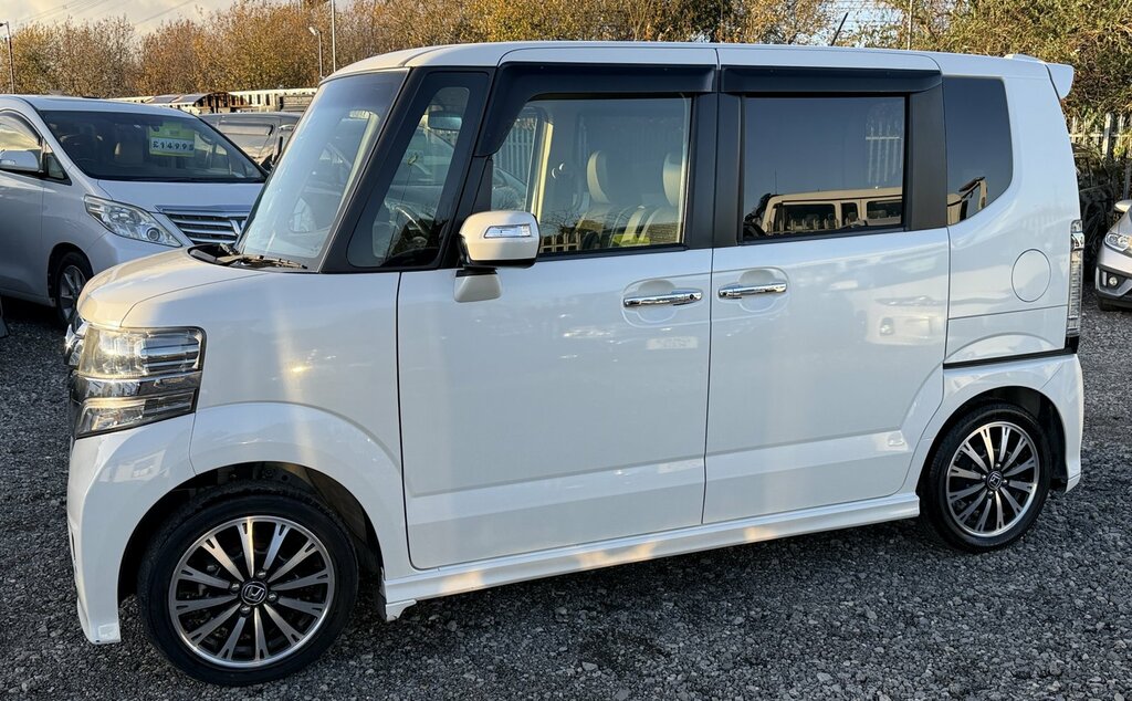 Honda N-Box Turbo G Custom Japanese Kei Car 650Cc Carplay White #4