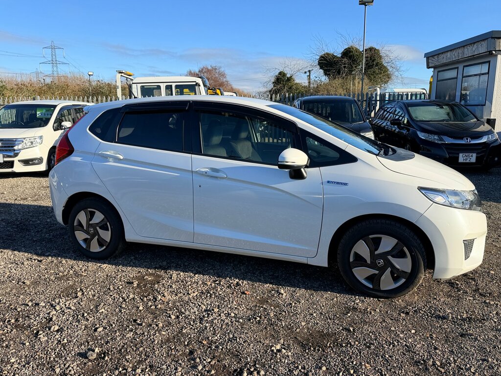 Honda Fit 1.5 Hybrid 61000 Miles Apple Carplay White #3