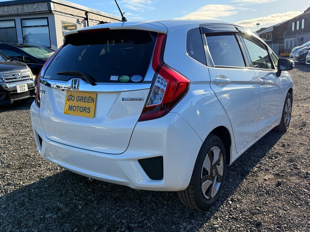 Honda Fit 1.5 Hybrid 61000 Miles Apple Carplay White #2