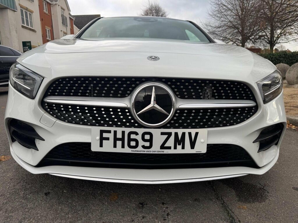 Mercedes-Benz A Class Hatchback 2.0 A250 Amg Line Edition Premium Plus White #4