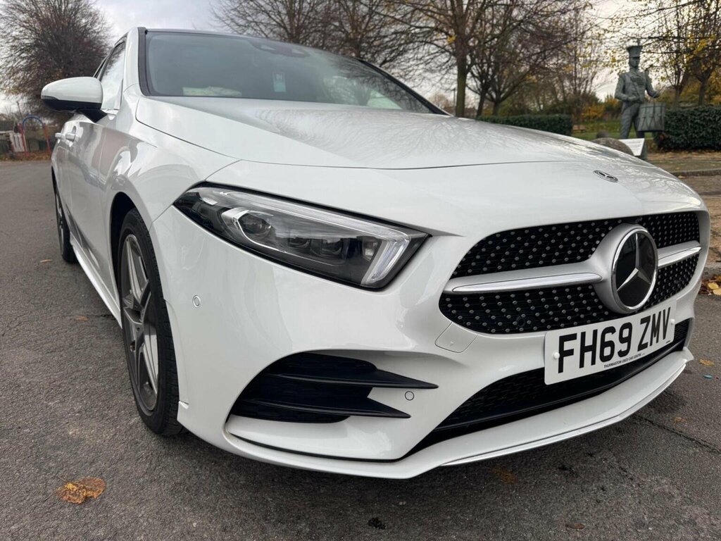 Mercedes-Benz A Class Hatchback 2.0 A250 Amg Line Edition Premium Plus White #3