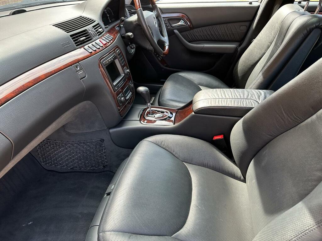 Mercedes-Benz S Class Red #24