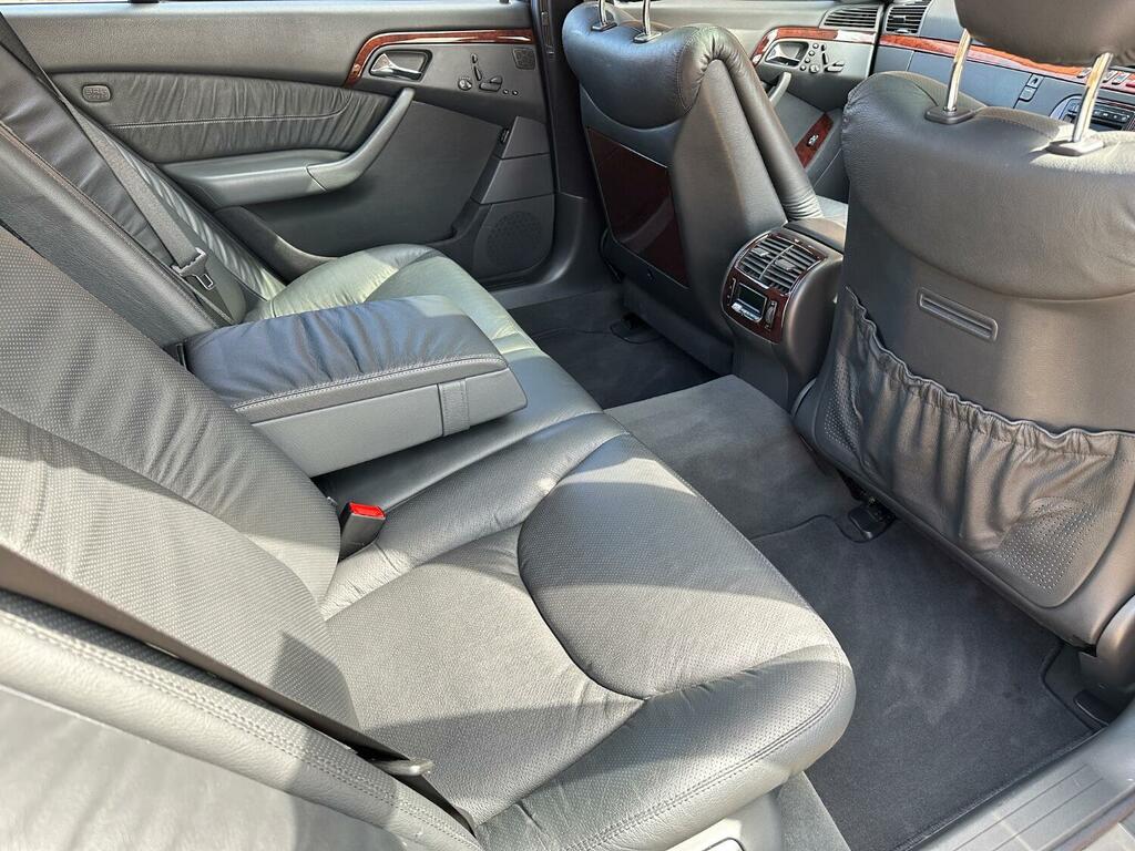 Mercedes-Benz S Class Red #19