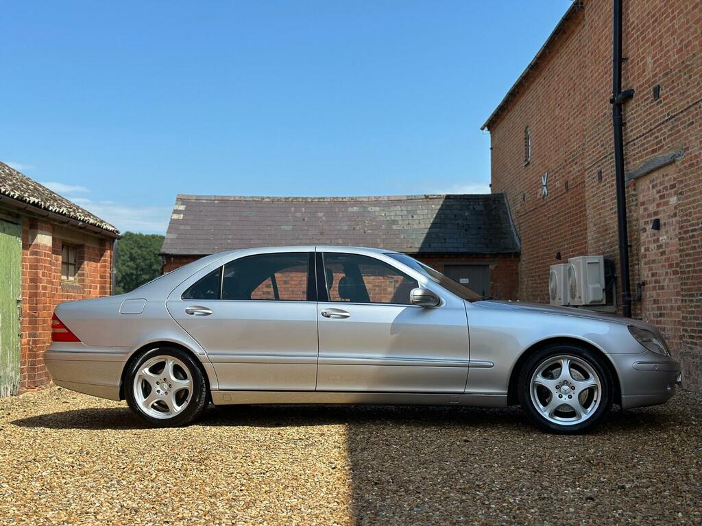 Mercedes-Benz S Class 5.0 S500 Silver