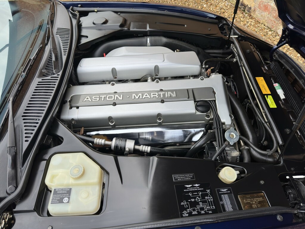 Aston Martin DB7 Blue #23