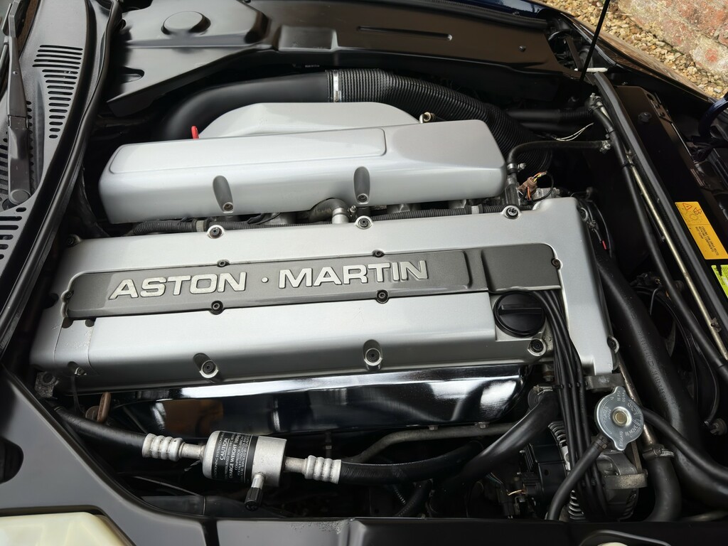 Aston Martin DB7 Blue #22