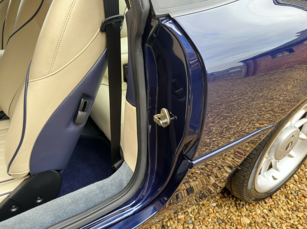 Aston Martin DB7 Blue #21