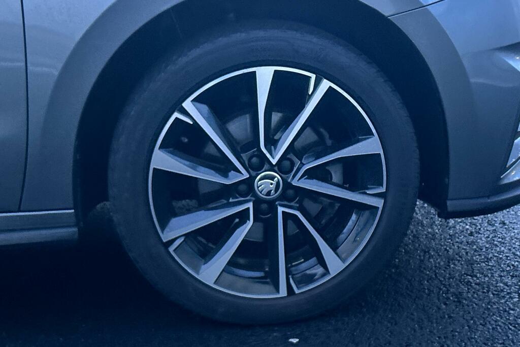 Skoda Fabia Skoda Fabia Hatch 1.0 Tsi Monte Carlo Hatchback... ND24WGG  #3