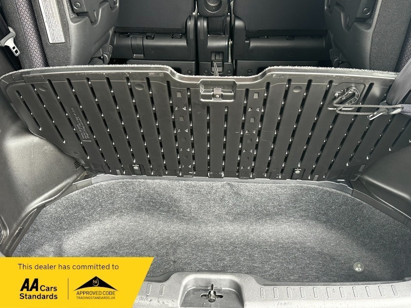 Nissan Serena Highway Star 2.0 - Black #10