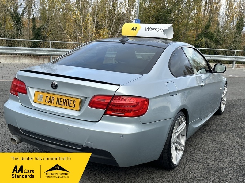 BMW 3 Series Top Spec 320D M YH13UXS Blue #3