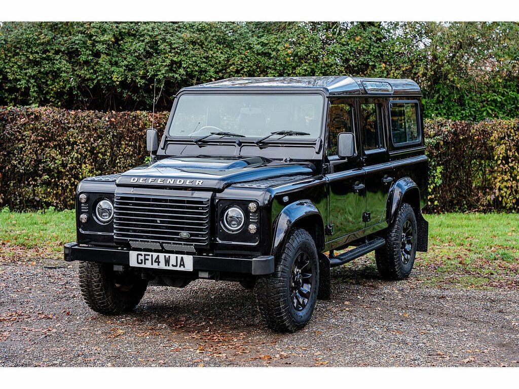 Land Rover Defender 110 Tdci Xs GF14WJA Black #4