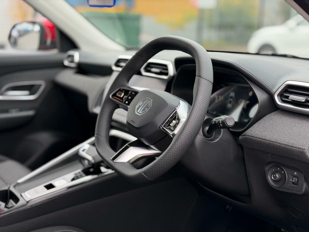 MG ZS 1.5 Hybrid Se Euro 6 Ss Red #2