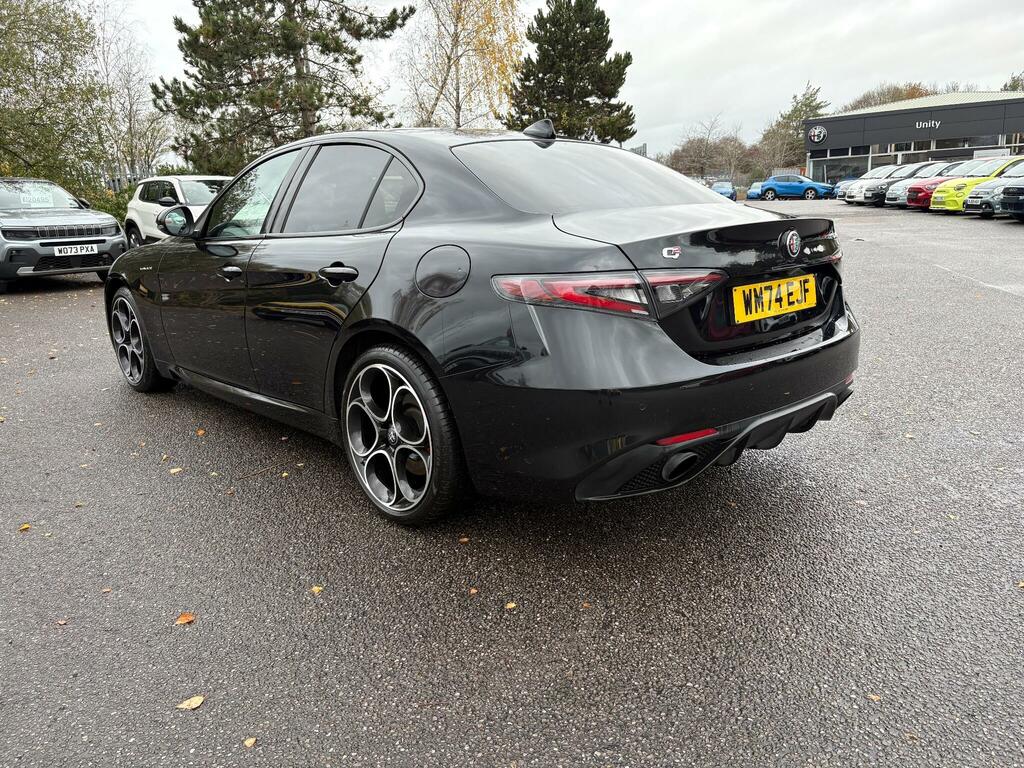 Alfa Romeo Giulia 2.0T Veloce Saloon Euro 6 Ss 2 WM74EJF Black #4