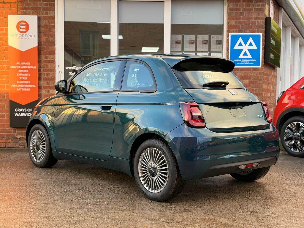 Fiat 500E 42Kwh Hatchback 118 Ps Green #2