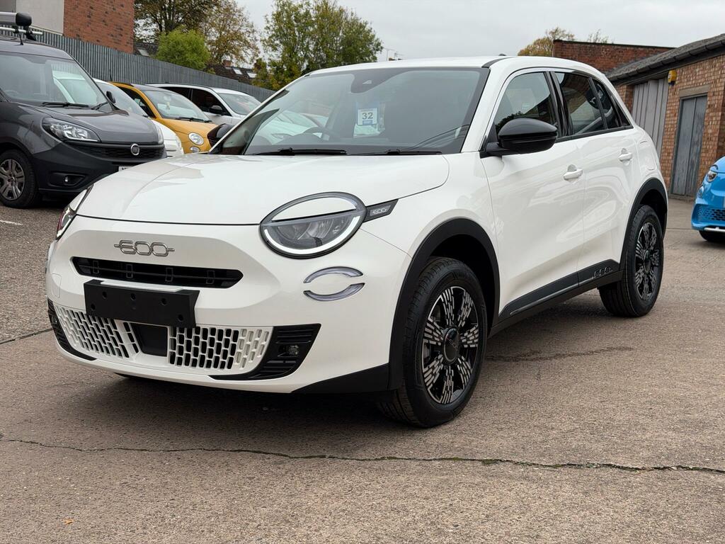 Fiat 600 1.2 Mhev Suv Hybrid E-dct Euro 6 Ss White #6