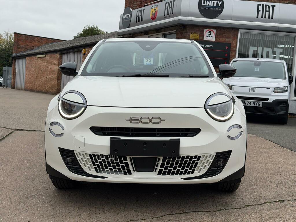 Fiat 600 1.2 Mhev Suv Hybrid E-dct Euro 6 Ss White #5