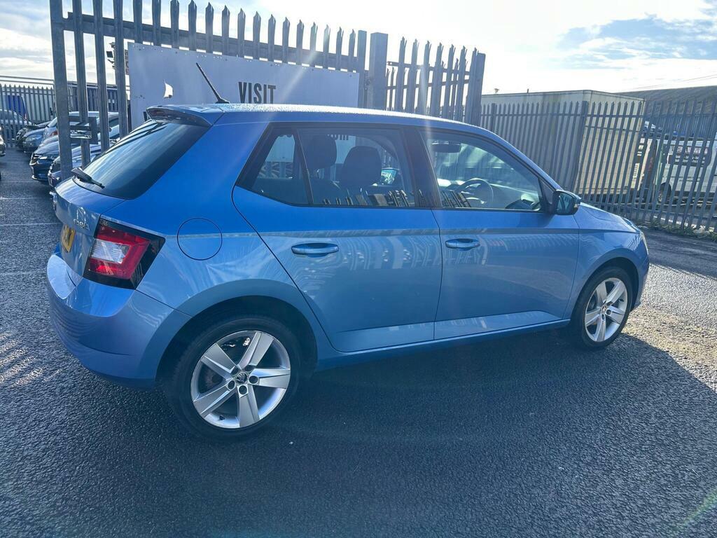 Skoda Fabia 1.2 Tsi Se L Euro 6 S S WU65GJK Blue #3