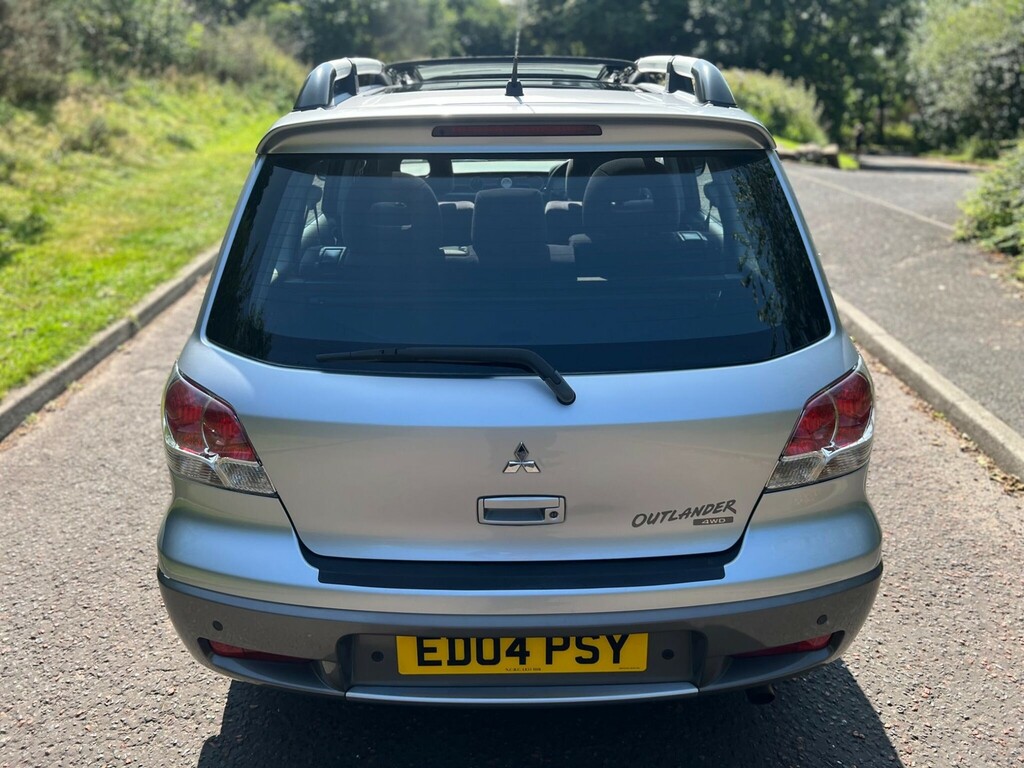 Mitsubishi Outlander 2.4 Mivec Equippe Silver #15