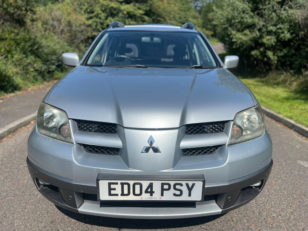 Mitsubishi Outlander 2.4 Mivec Equippe Silver #3