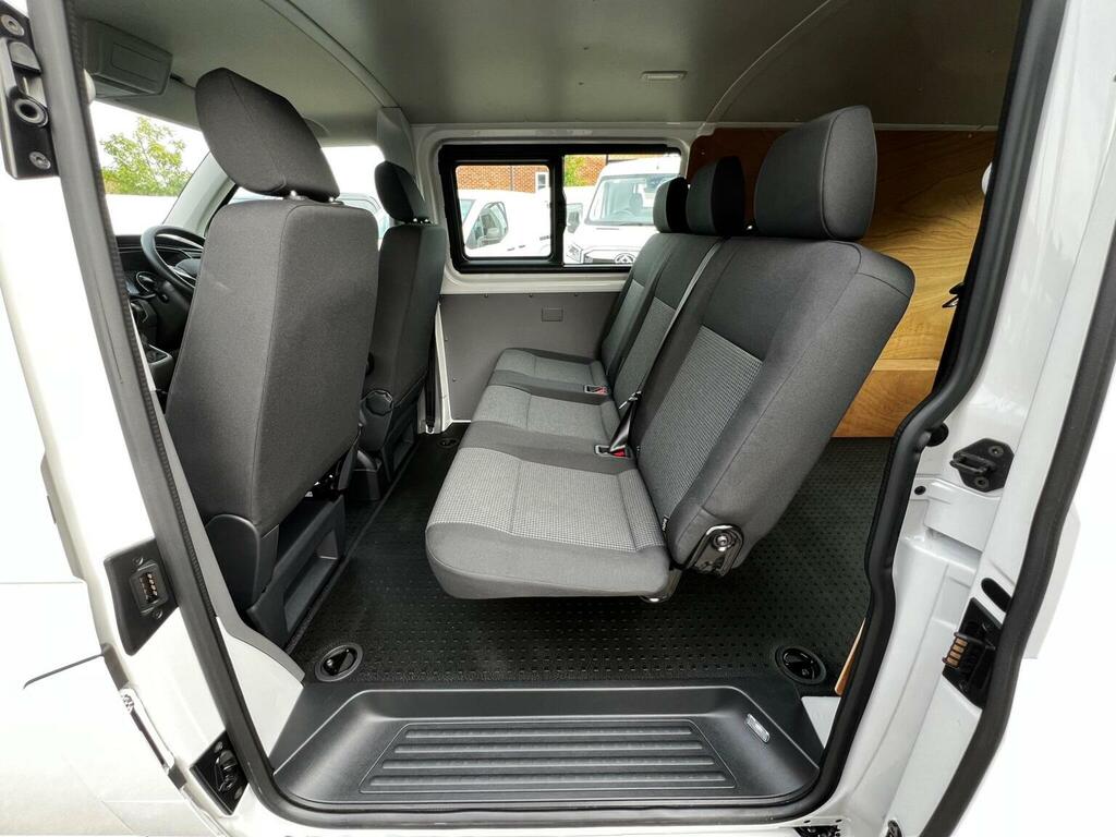 Volkswagen E-Transporter E 110 37.3Kwh Advance Crew Van Lwb Black #2