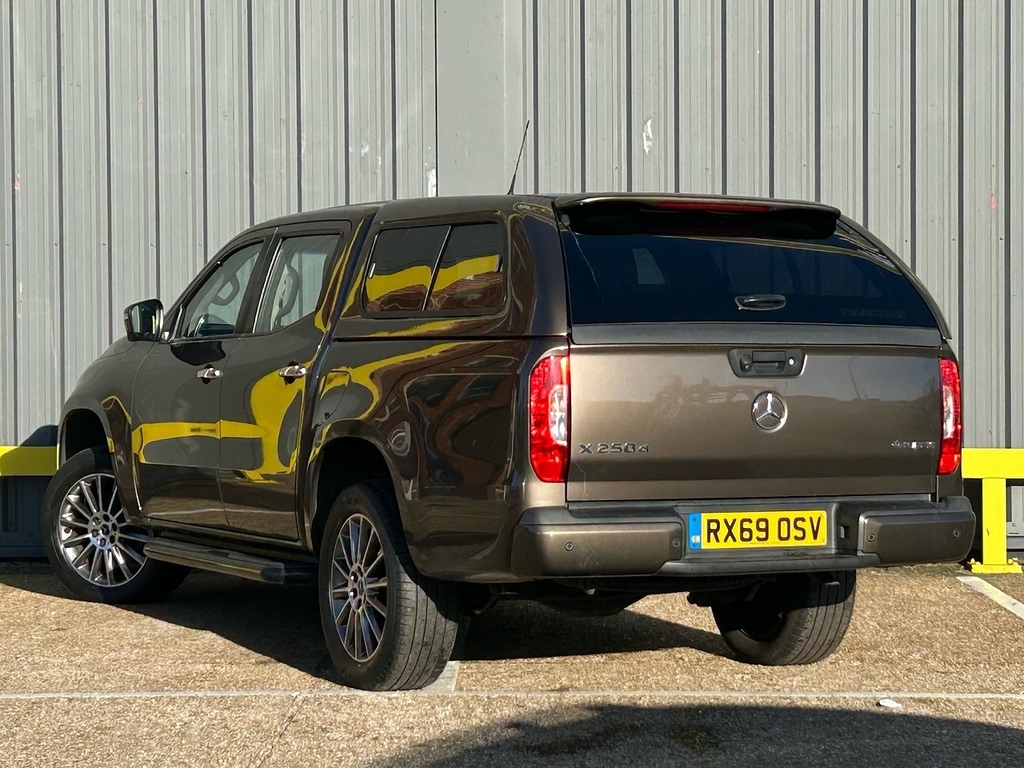 Mercedes-Benz X Class 2.3 Cdi Progressive Pickup Double Cab A RX69OSV Brown #5