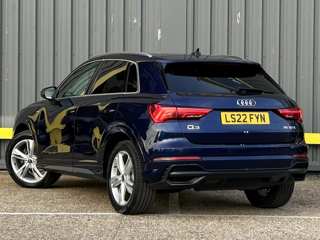 Audi Q3 1.5 Tfsi Cod 35 S Line Suv S Tronic Eur LS22FYN Blue #5