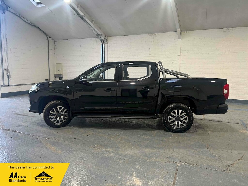 Maxus T90 Pick-up Black #6