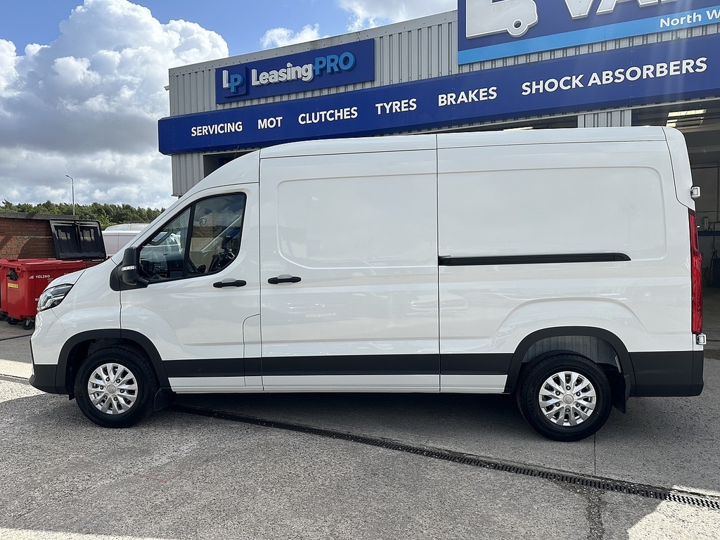Maxus Deliver 9 Lh Lux Fwd Pv White #2