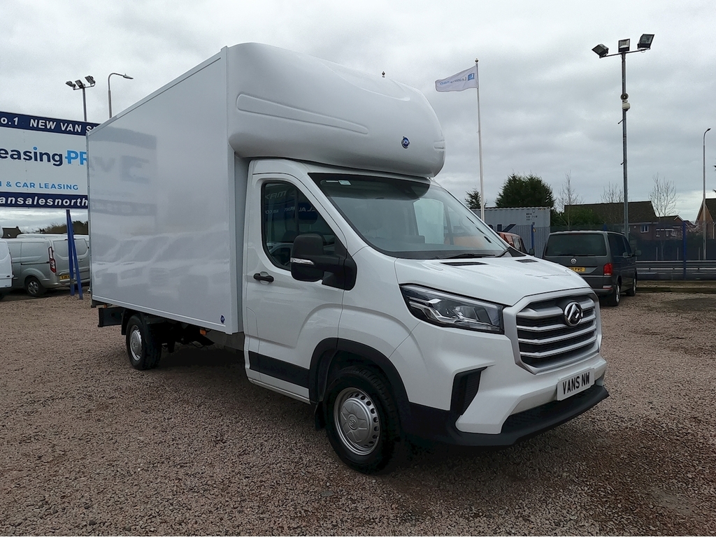 Maxus Deliver 9 Luton Tail Lift Base Lwb White #5