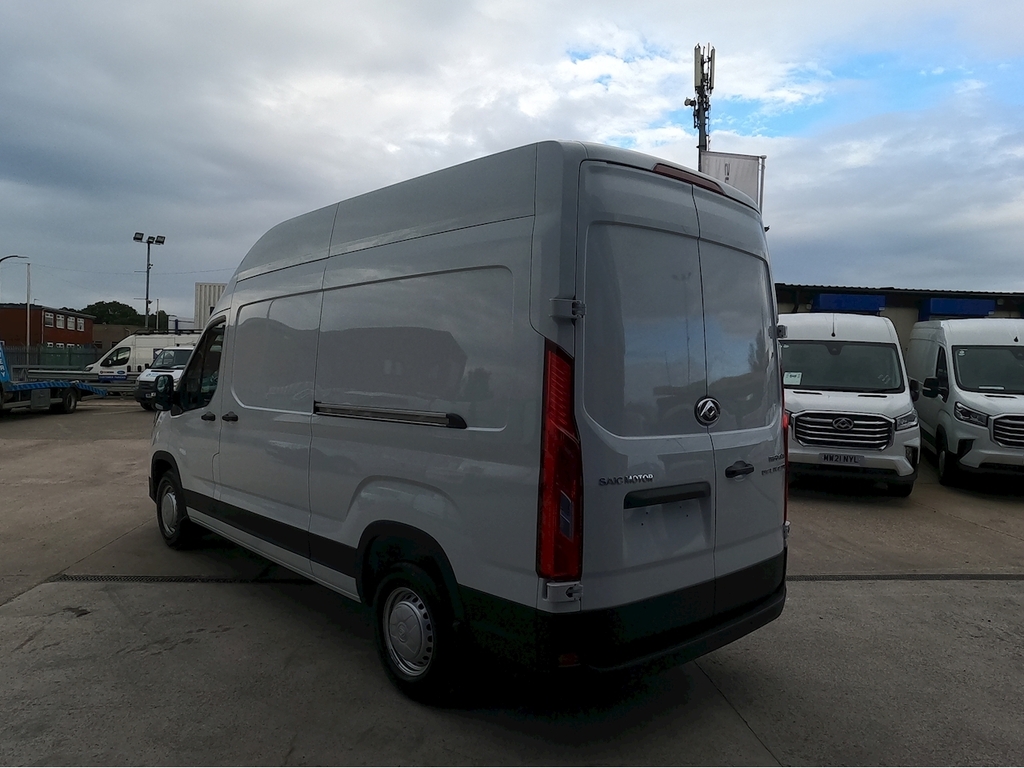 Maxus Deliver 9 Base Lxh Pv White #5