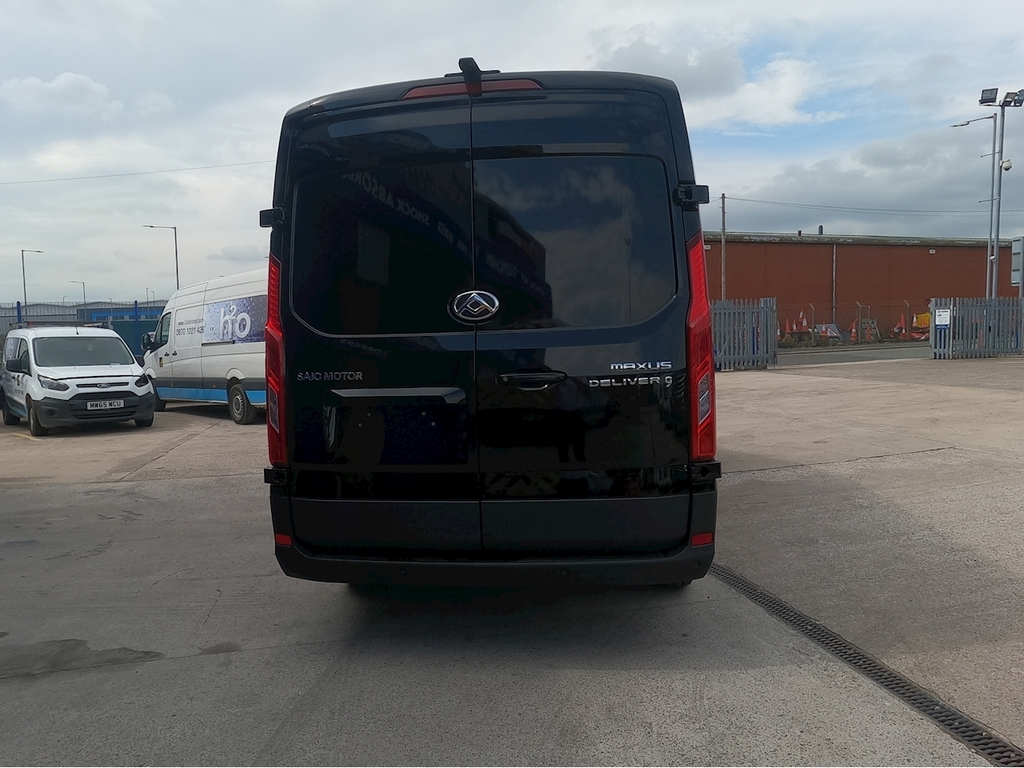 Maxus Deliver 9 Lh Lux Fwd Pv Black #3