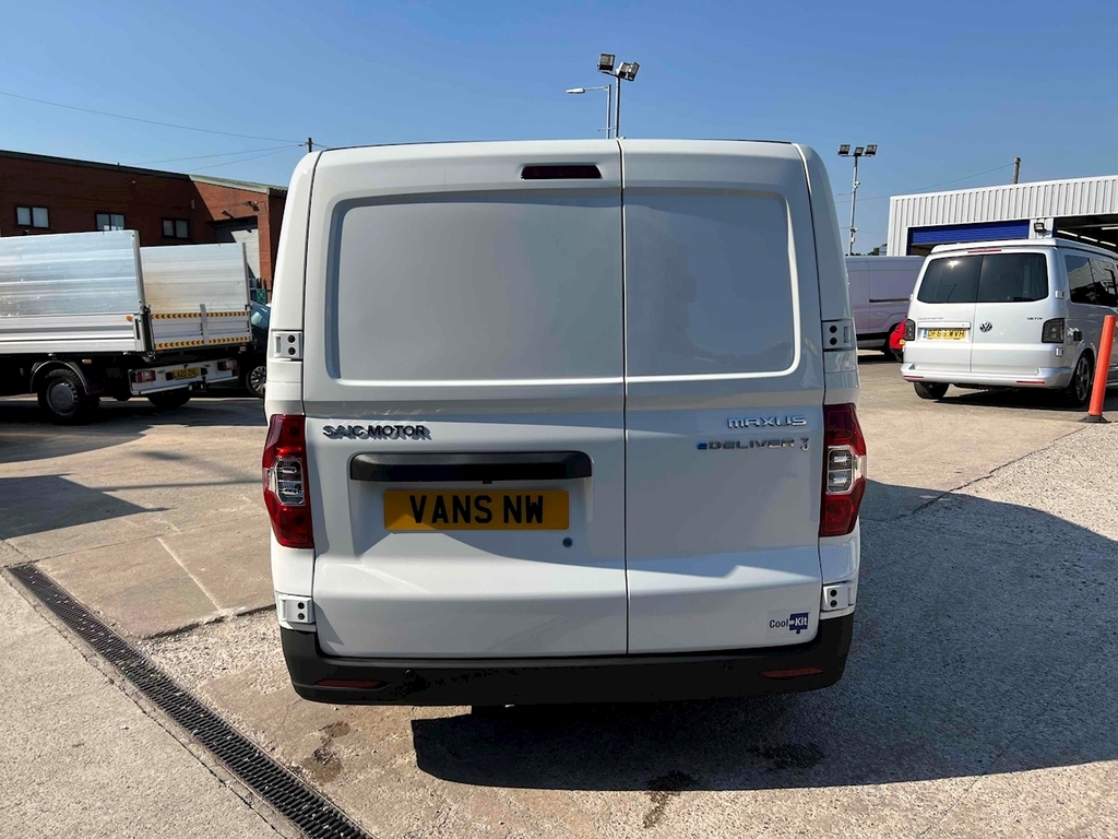 Maxus eDeliver 3 50.23Kwh L1h1 White #3