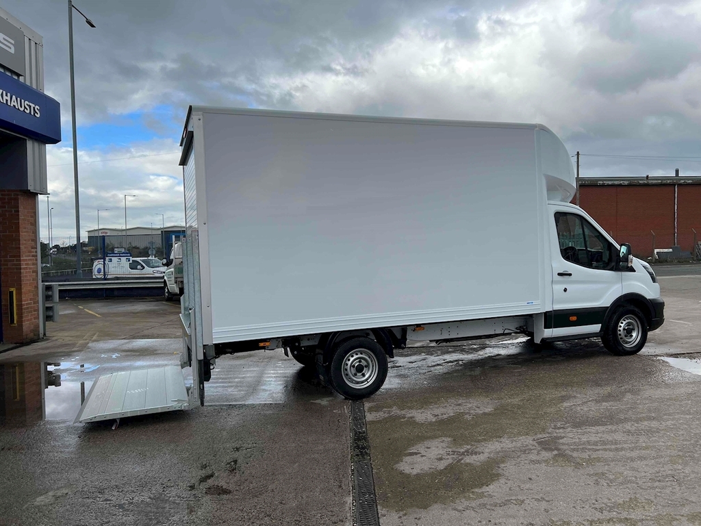 Ford Transit Custom 350 Leader Srw L4 Luton Tail Lift White #3