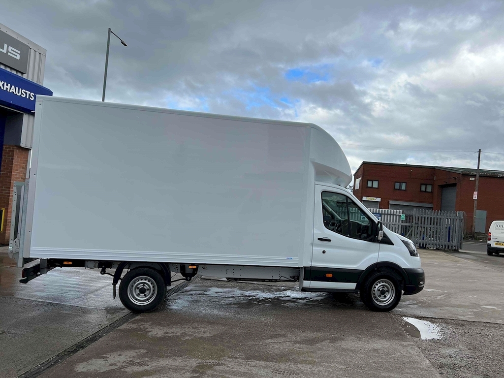 Ford Transit Custom 350 Leader Srw L4 Luton Tail Lift White #2
