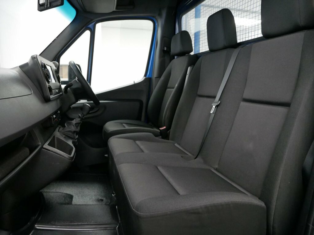 Mercedes-Benz Sprinter 2L 2.0 315 Cdi Progressive Chassis Cab YH73DHA Blue #3