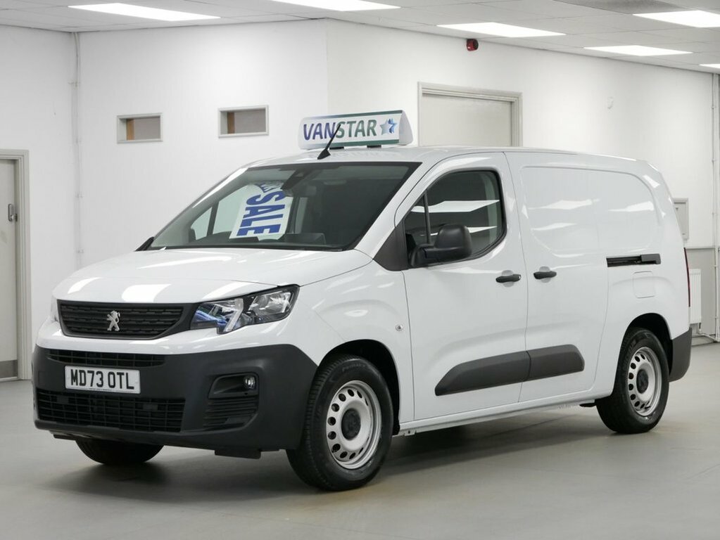 Peugeot E-Partner Mpv White