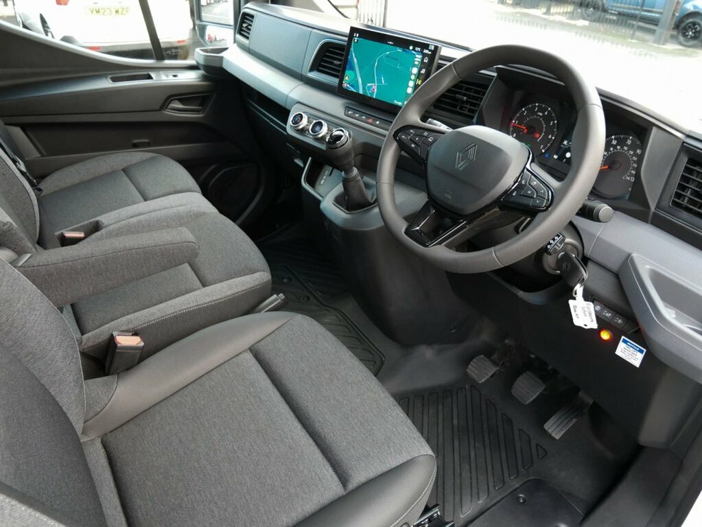 Renault Master Mpv RMLFC1 White #5