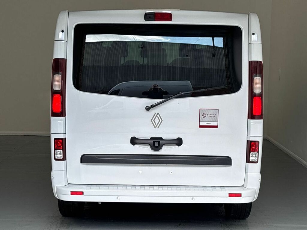 Renault Trafic Red Edition L2 H1 2.0L Blue Dci 150Ps RR26TRR White #3