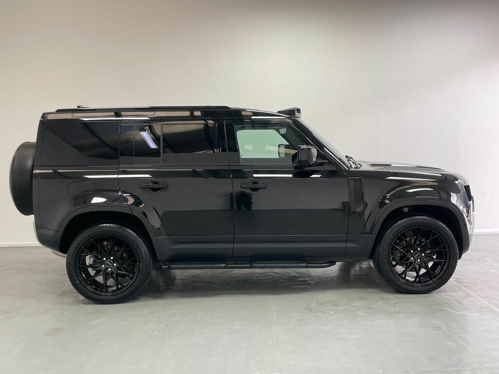 Land Rover Defender 110 D250 Hard Top 110 3.0L AK73HSO Black #4
