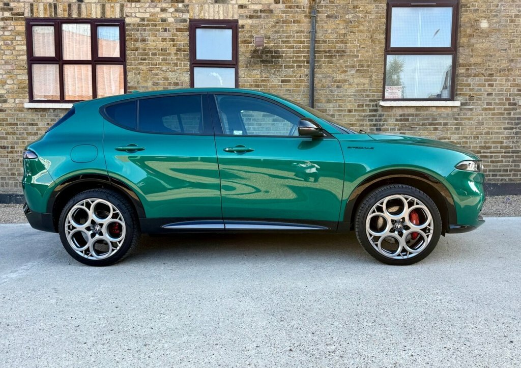 Alfa Romeo Tonale Suv NV23AVD Green #3