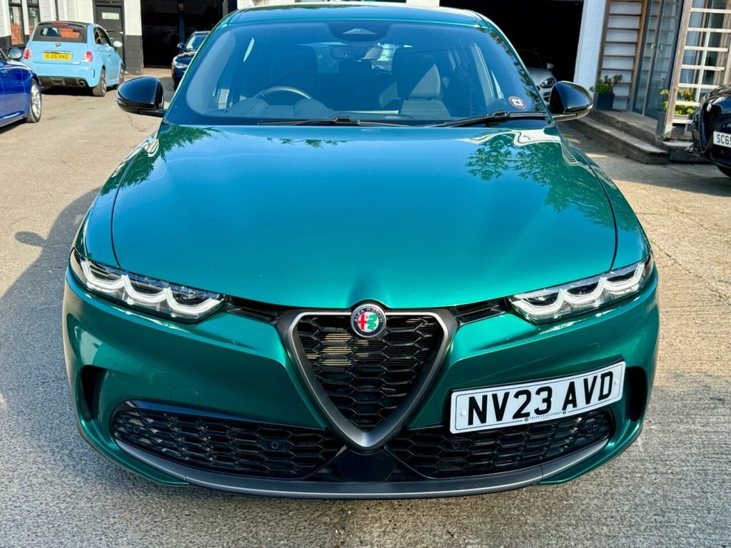 Alfa Romeo Tonale Suv NV23AVD Green #2